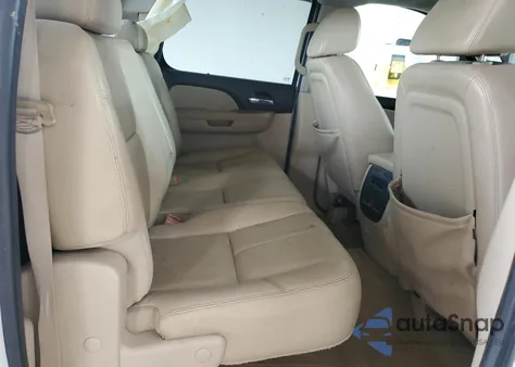 2008 Chevrolet Silverado K1500 из США, поврежденный, VIN 2GCEK13M381213111